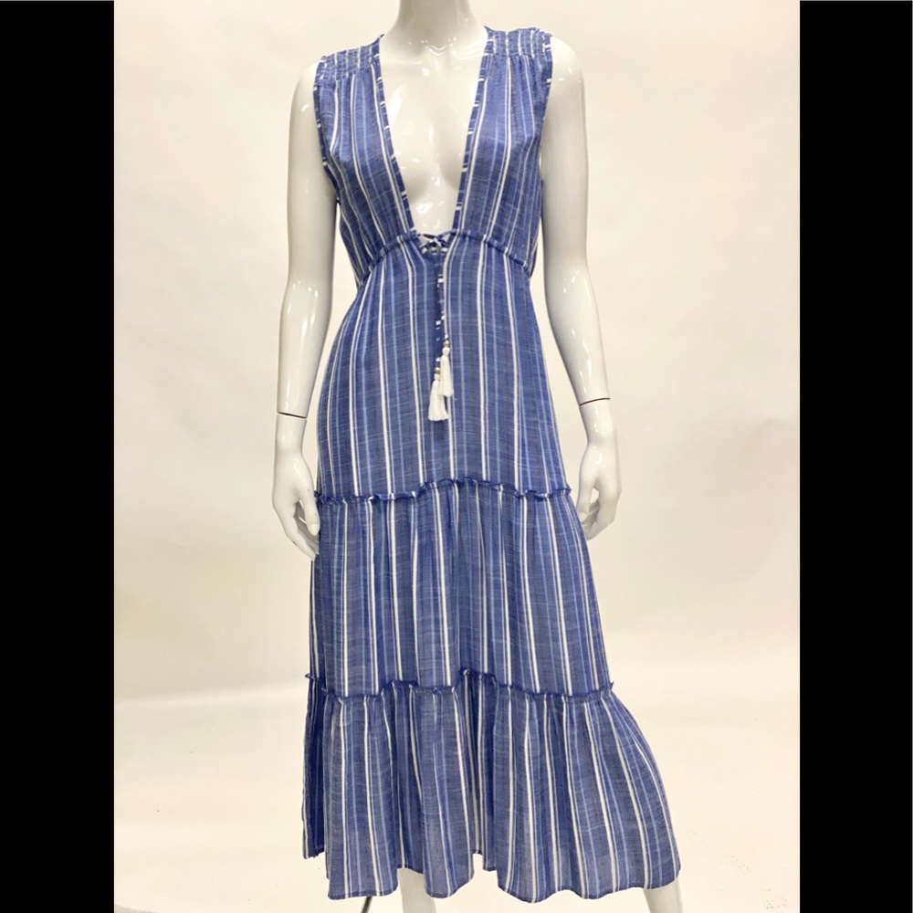 NWT BLUE ISLAND MAXI DRESS